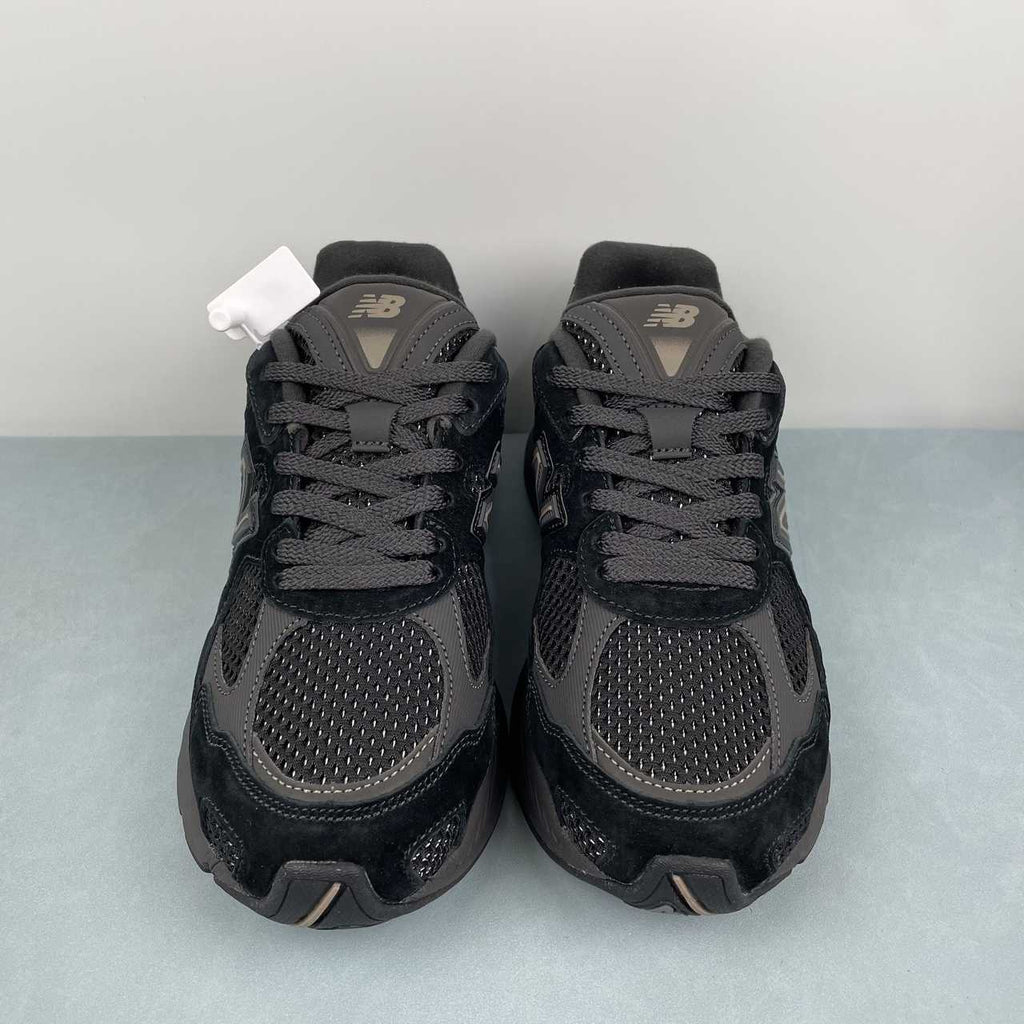 New Balance 2010 Black Cement