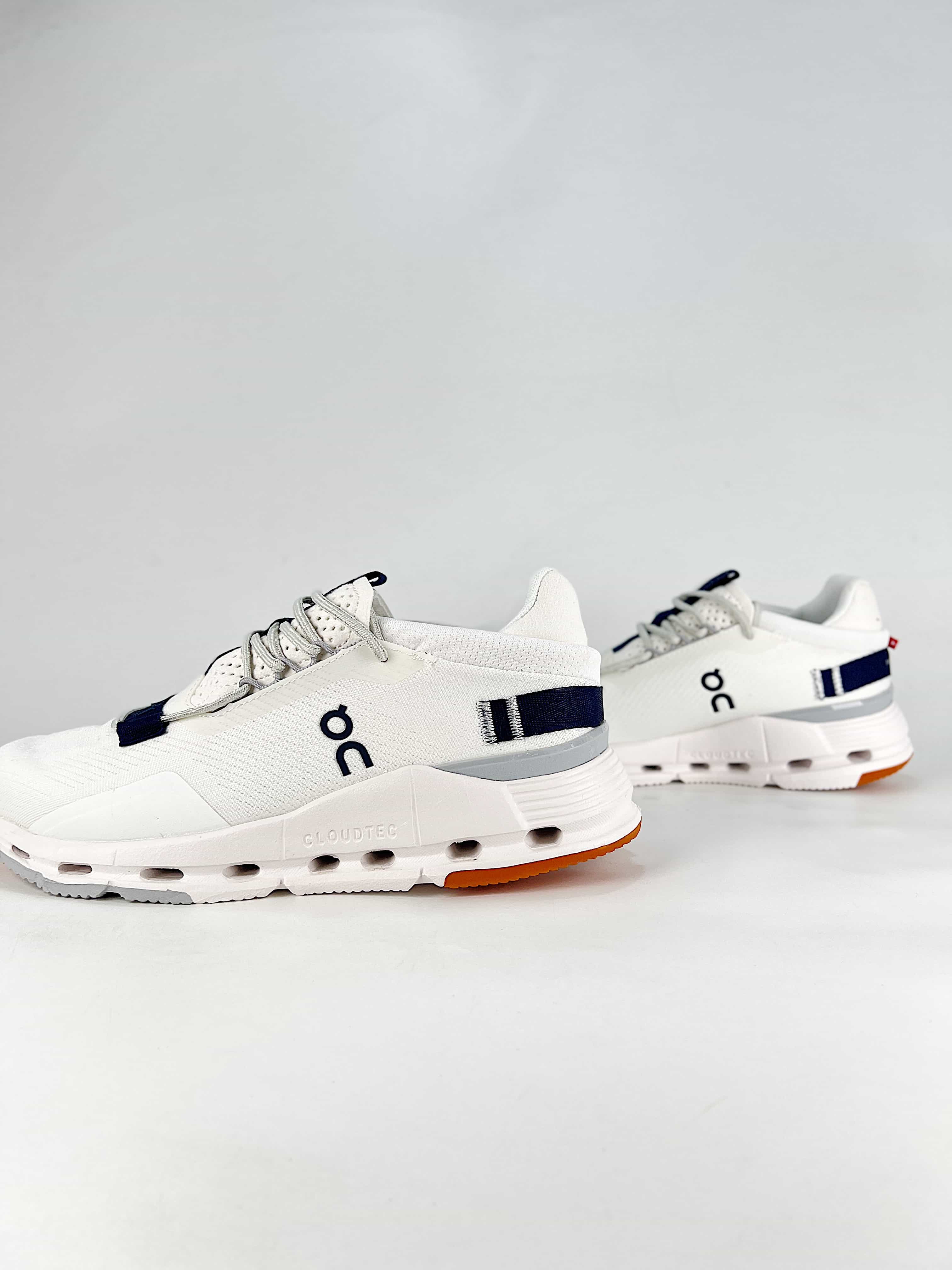 On Cloudnova 2 Ice