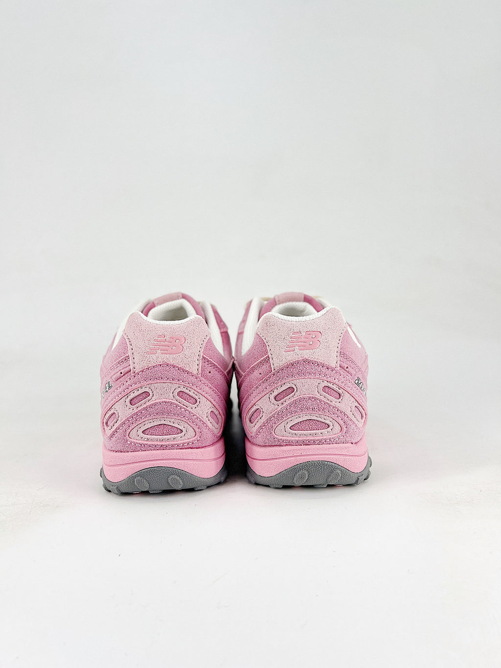 New Balance 204 L Pastel Pink
