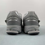 New Balance NB M1906R Concrete Silver Metallic