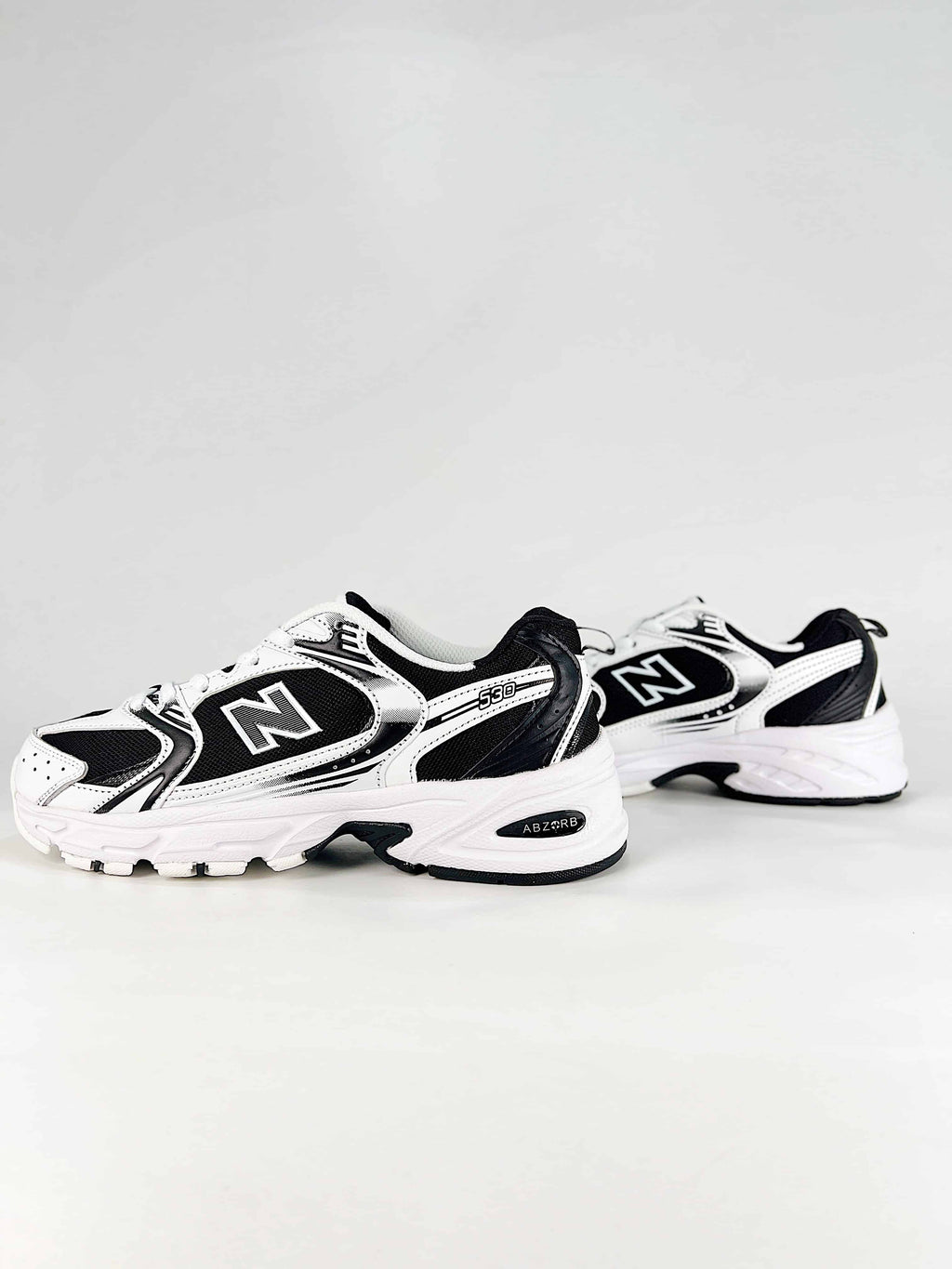 New Balance 530V2 Retro Black White