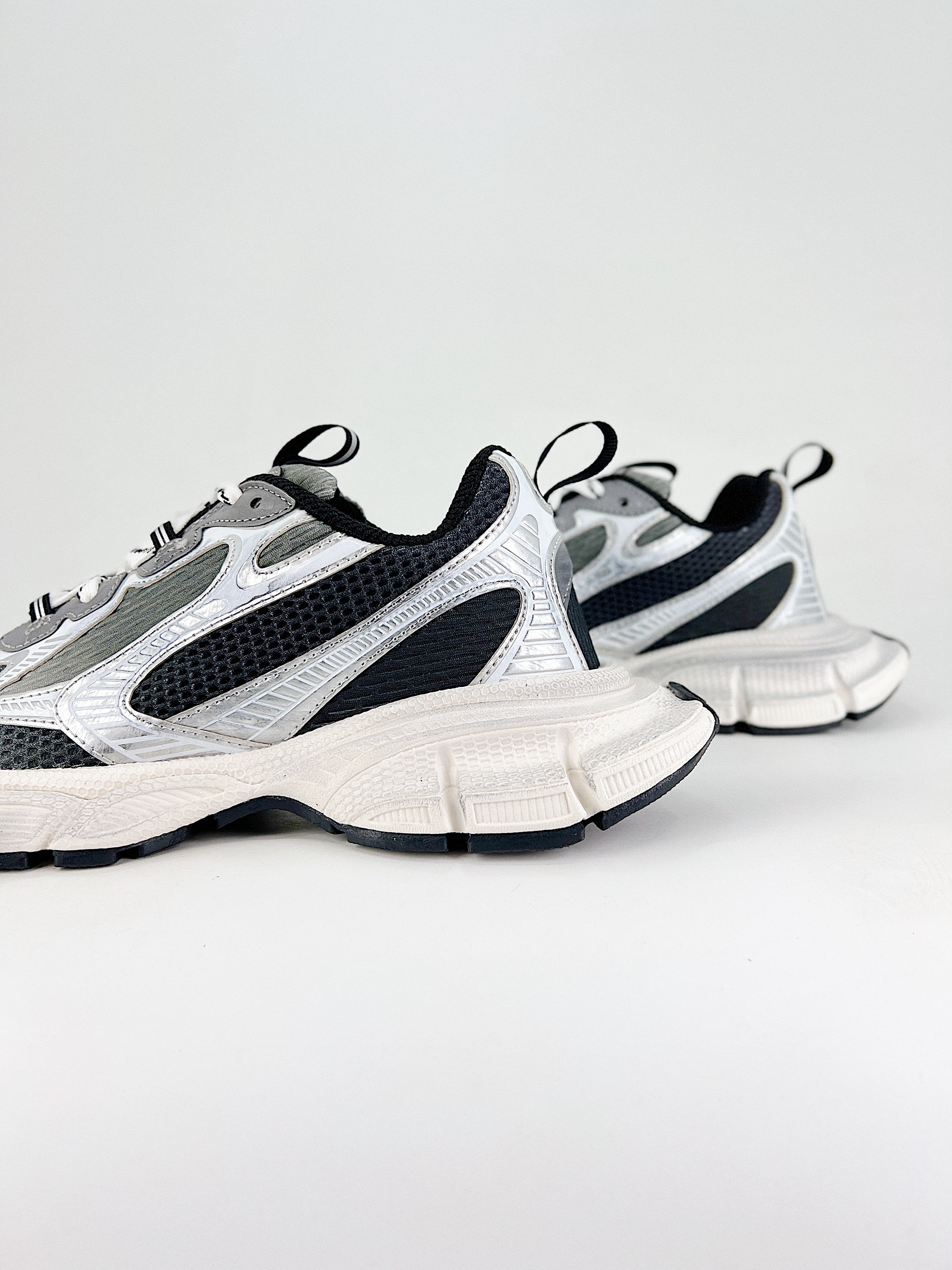 Balenciaga Sneakers 3 XL Silver Black