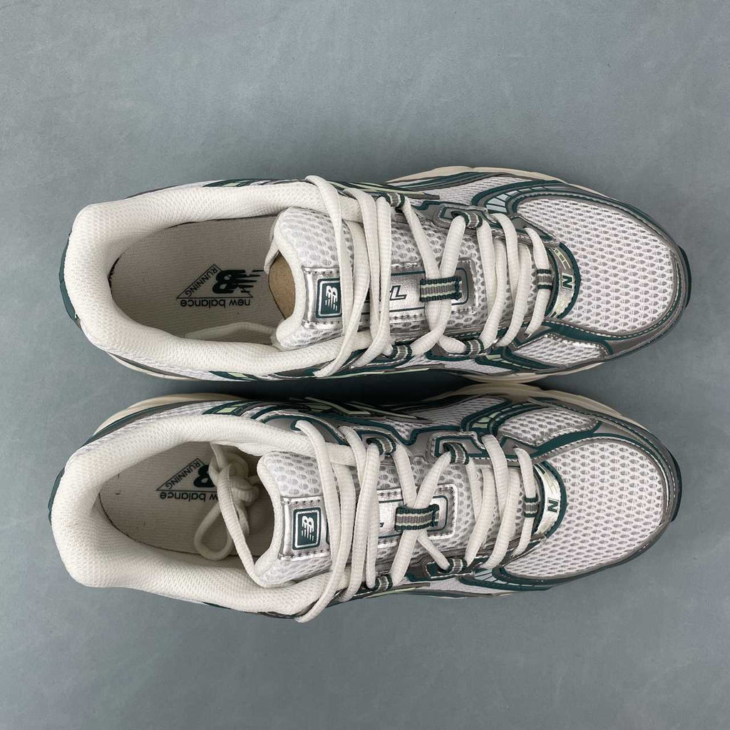New Balance NB 740 White Marsh Green