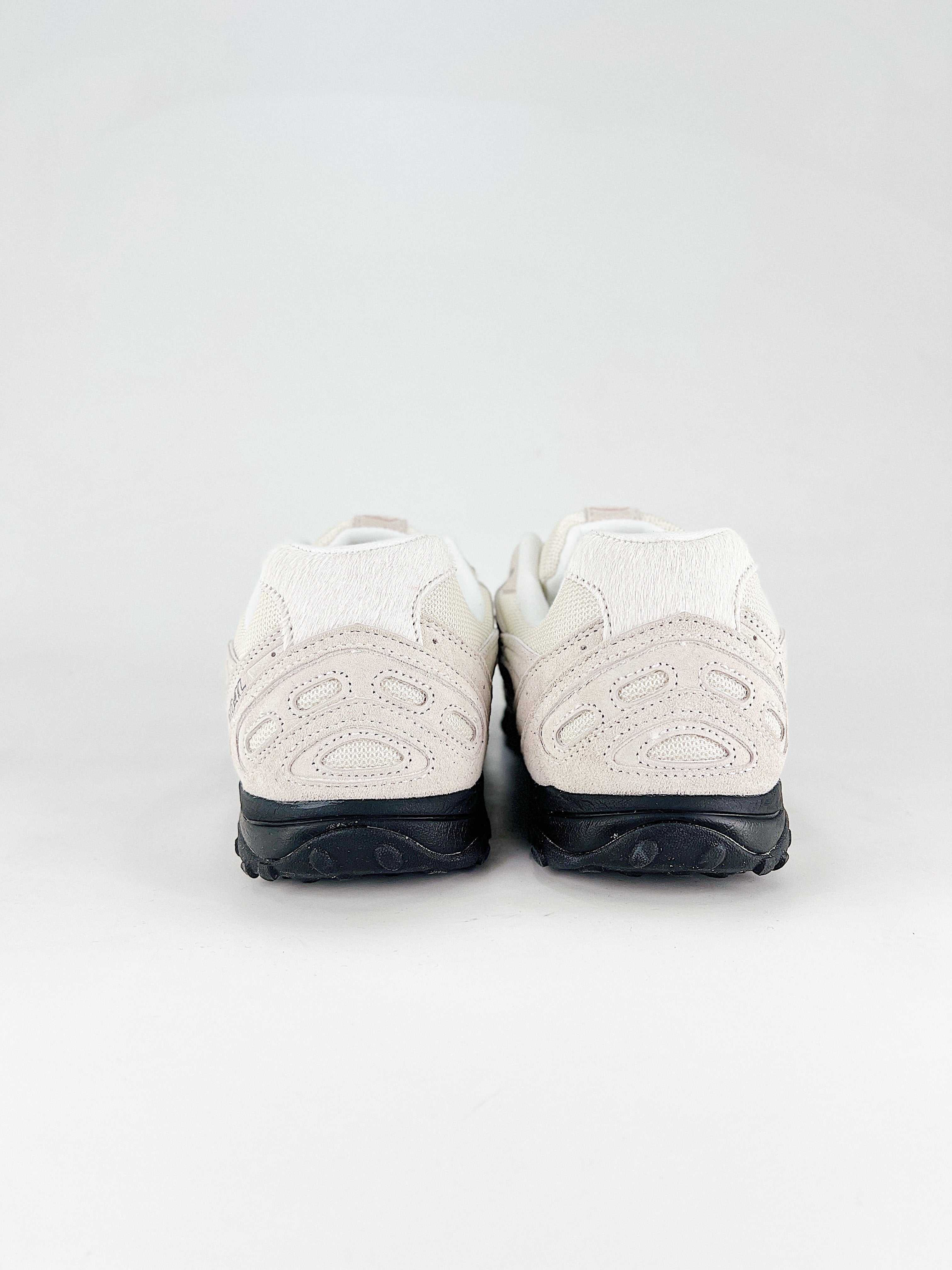 New Balance 204 L Year of The Horse White