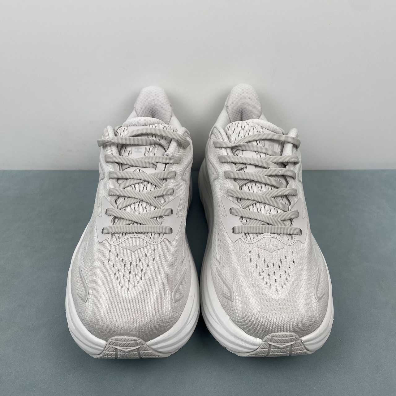 Hoka One Bondi 9 green