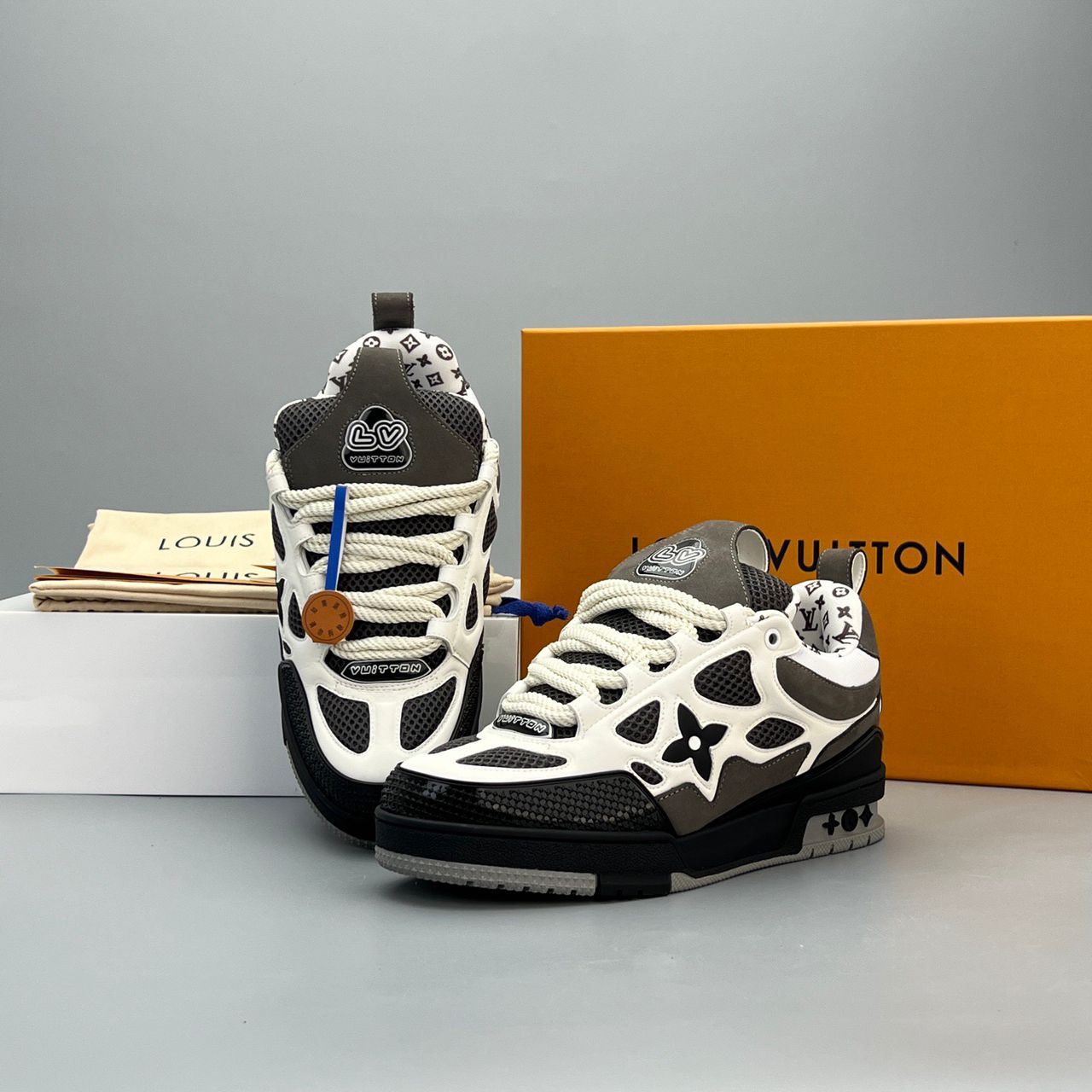 Louis Vuitton Skate Trainer sneakers grigio/nero