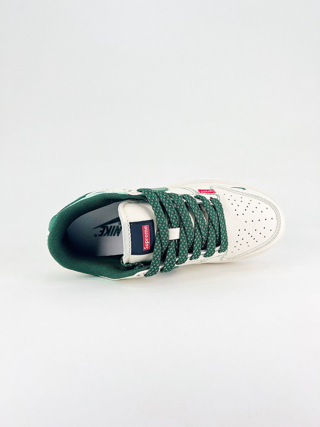 Nike New Dunk SB Supreme verde bianco