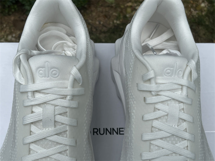 ALO Yoga Runner White White | Sneakers Running Premium