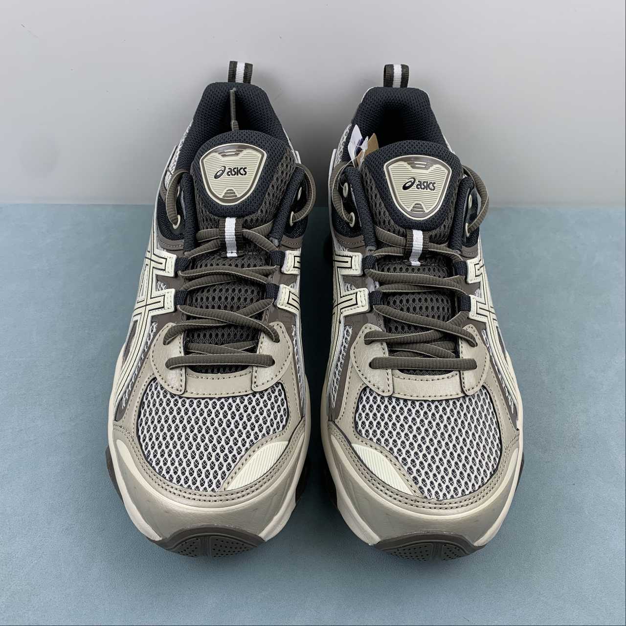 Asics Gel-Quantum Kinetic Birch Dark Taupe