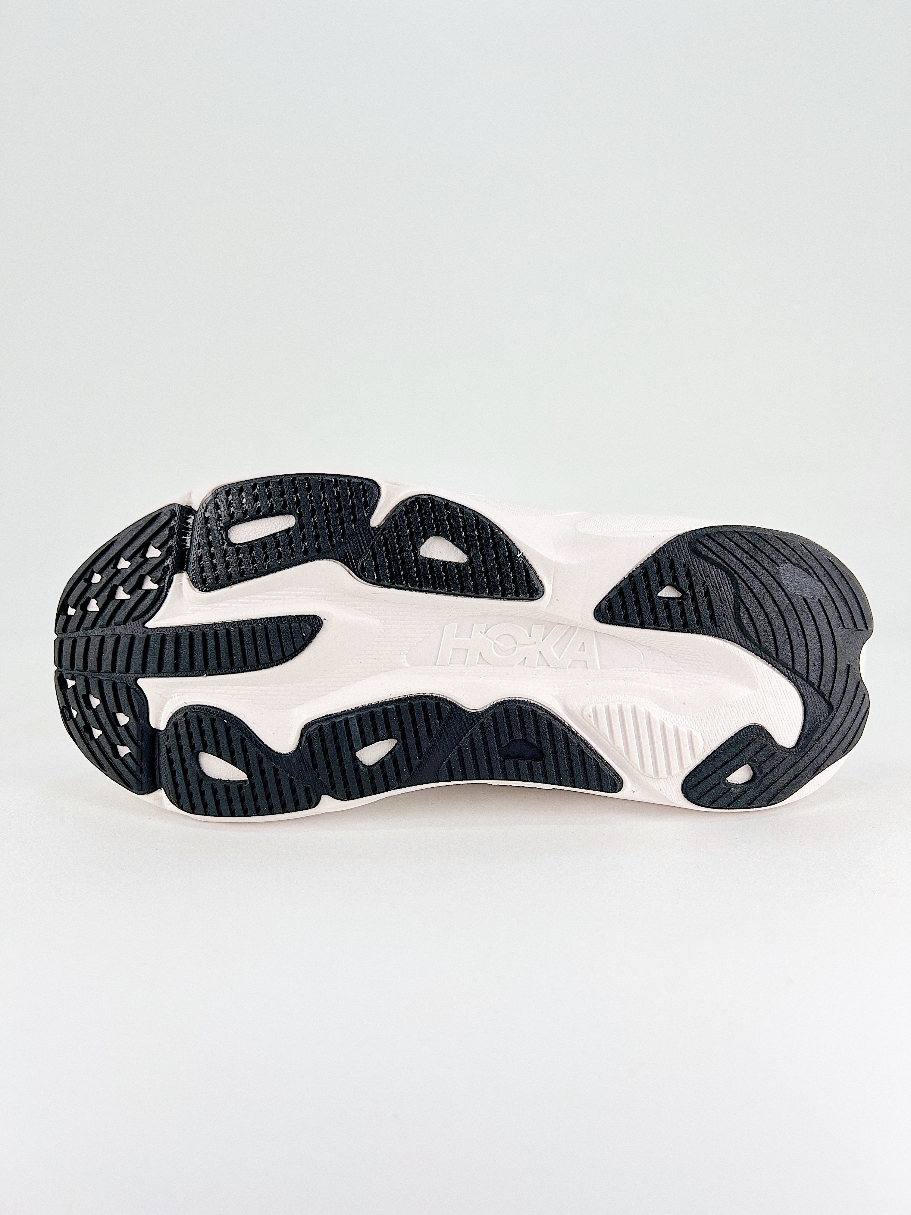 Hoka One Skyflow nero bianco
