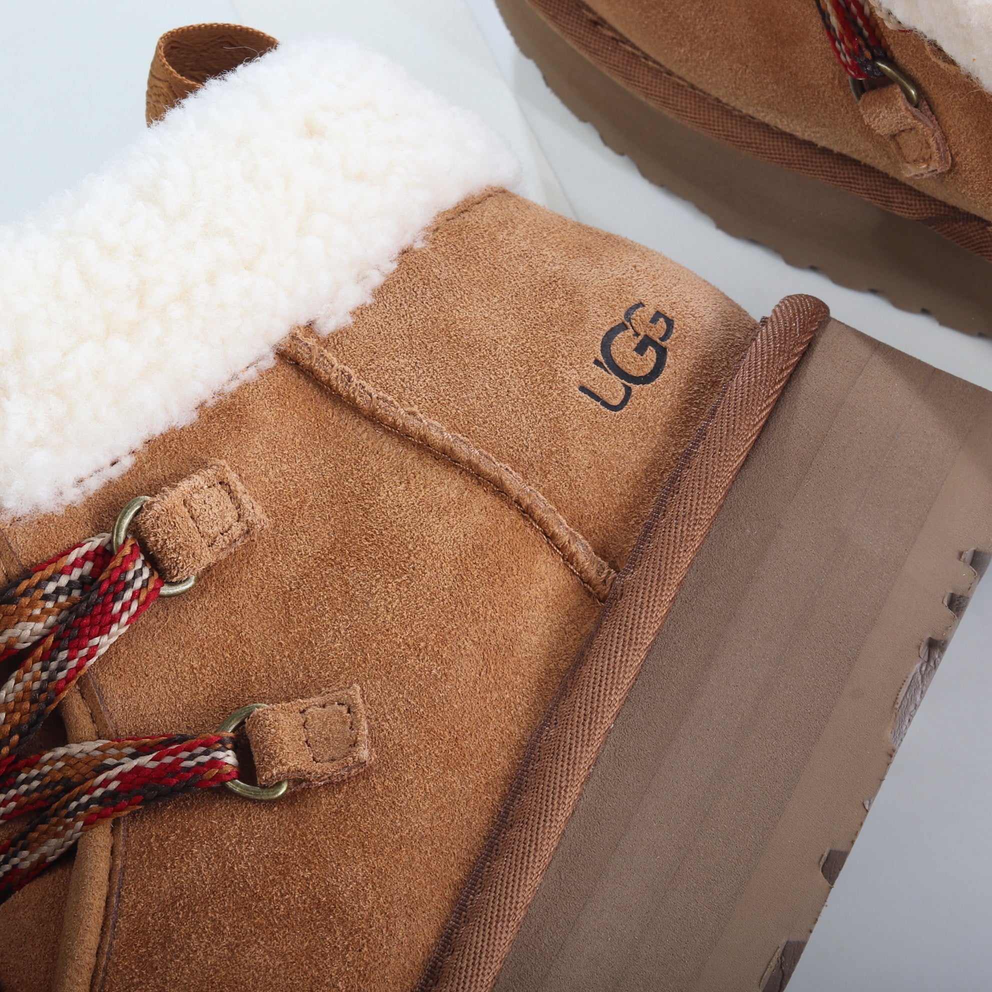 Ugg Funkarra Cabin Cuff marrone