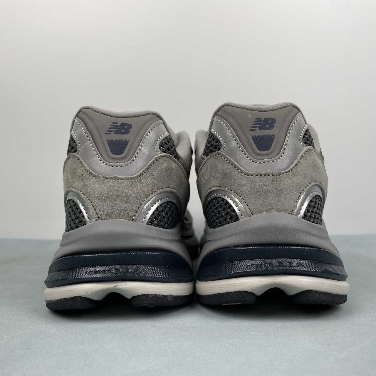 New Balance 2010 U2010RA Grey