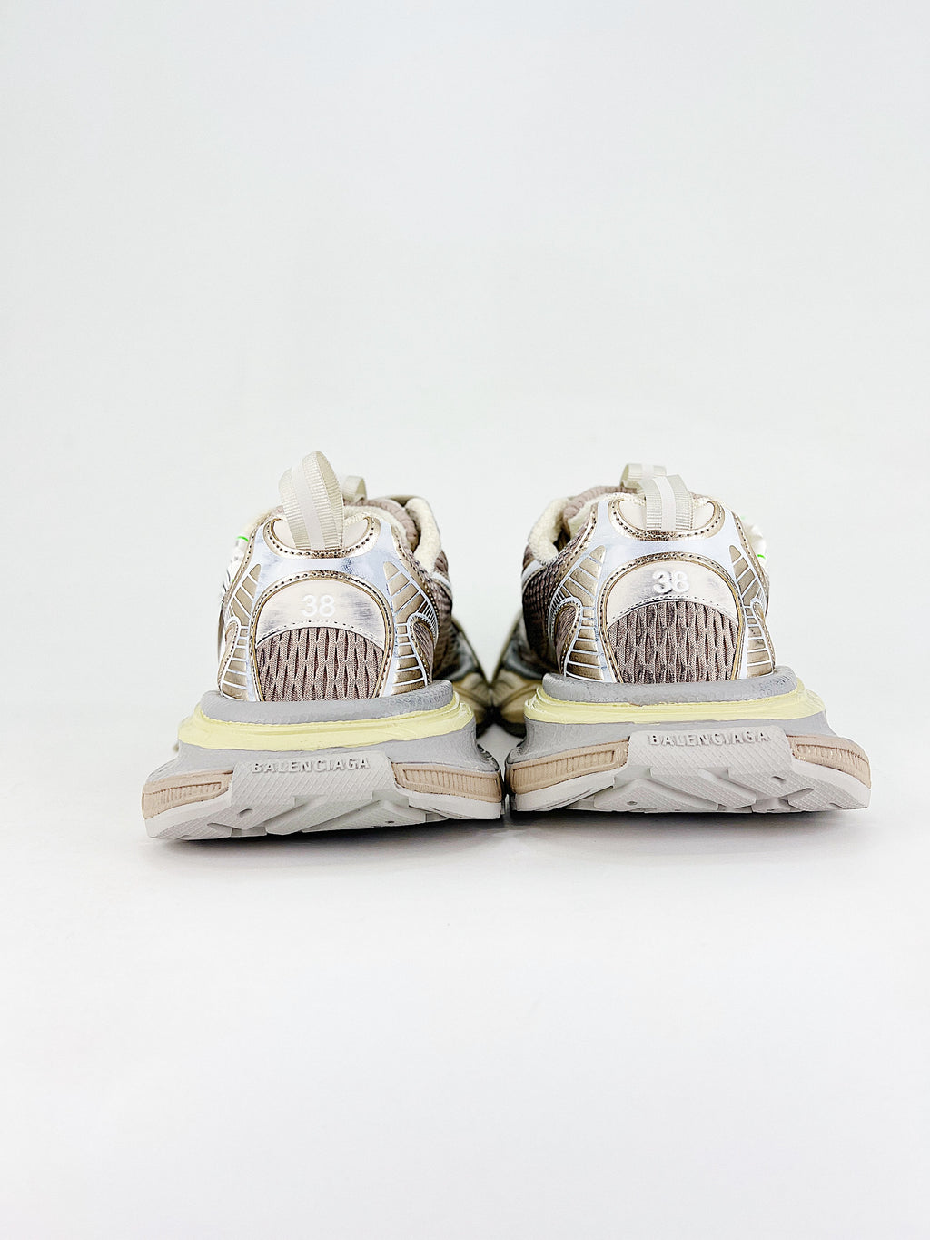 Balenciaga Sneakers 3 XL Eggshell