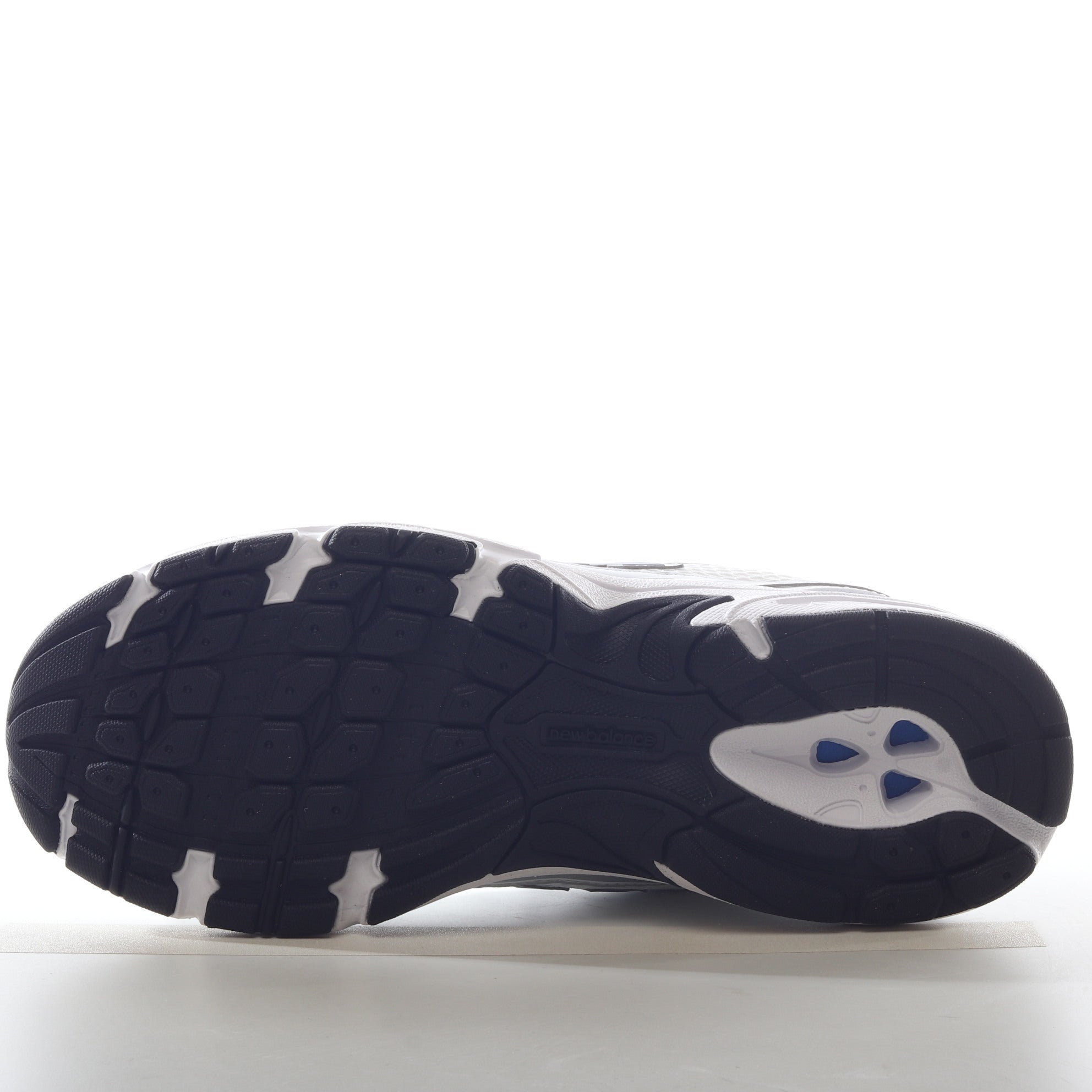 New Balance NB 740 White Black