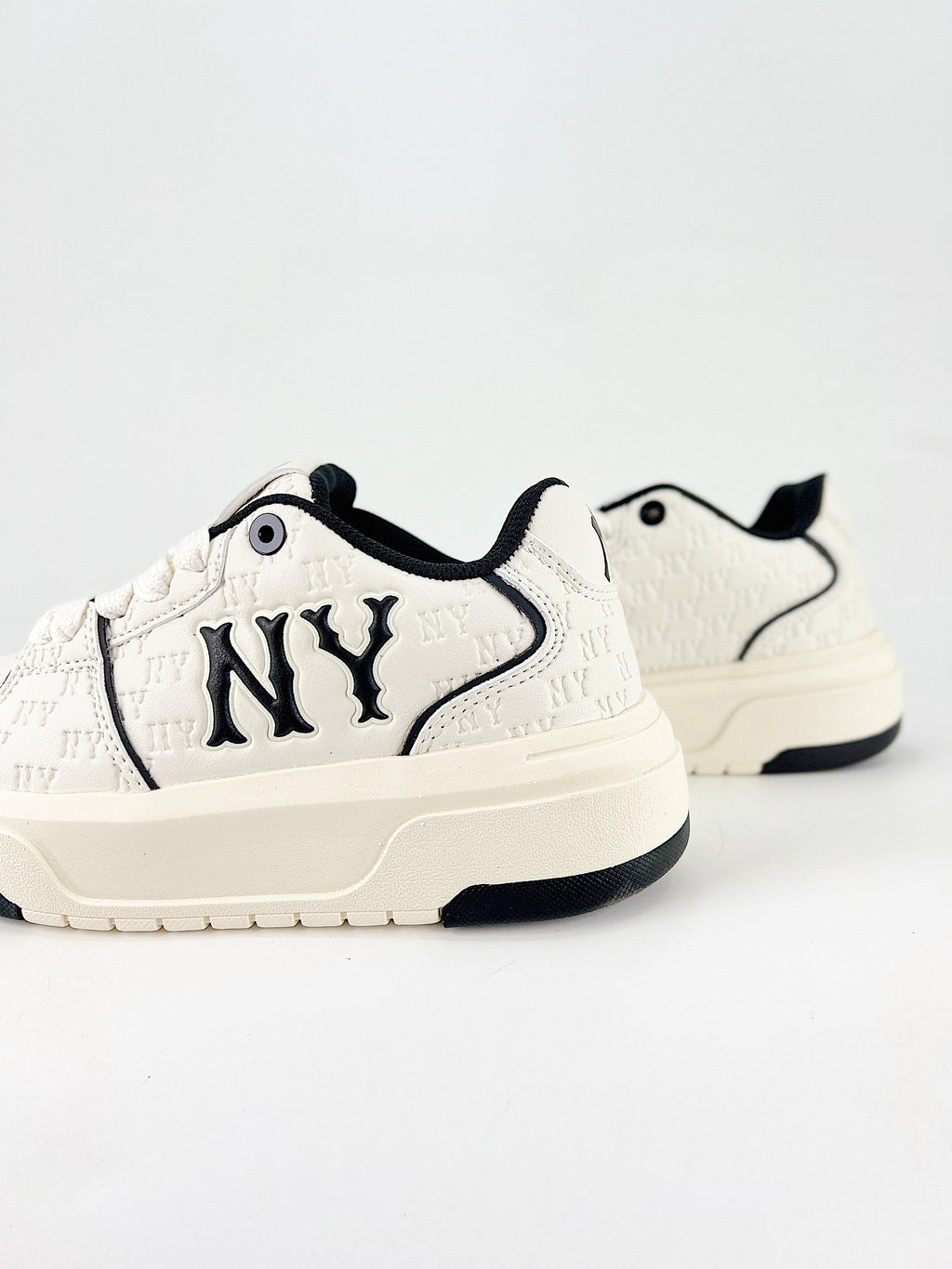 MLB CHUNKY LINER JELLY BIANCO