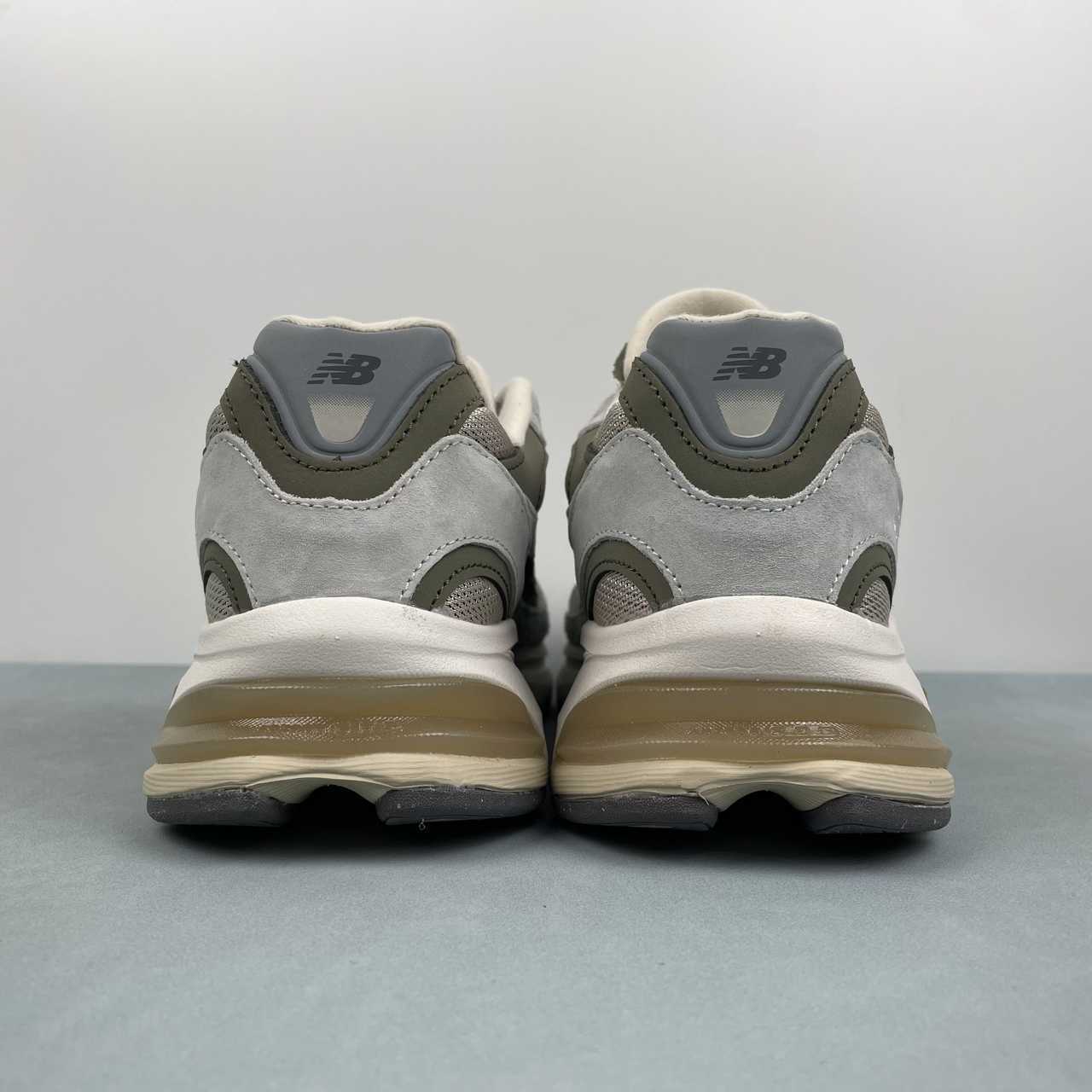 New Balance 2010 Grey White Brown