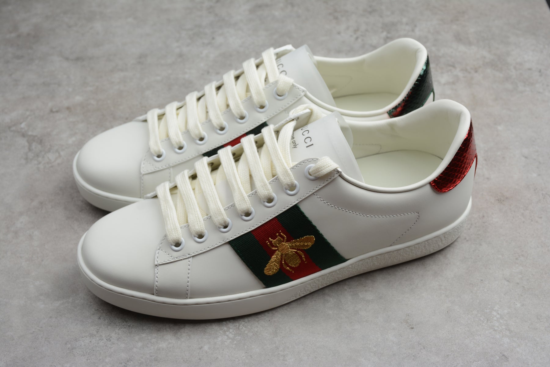 Gucci sneakers stile  429446 02JP0 9064