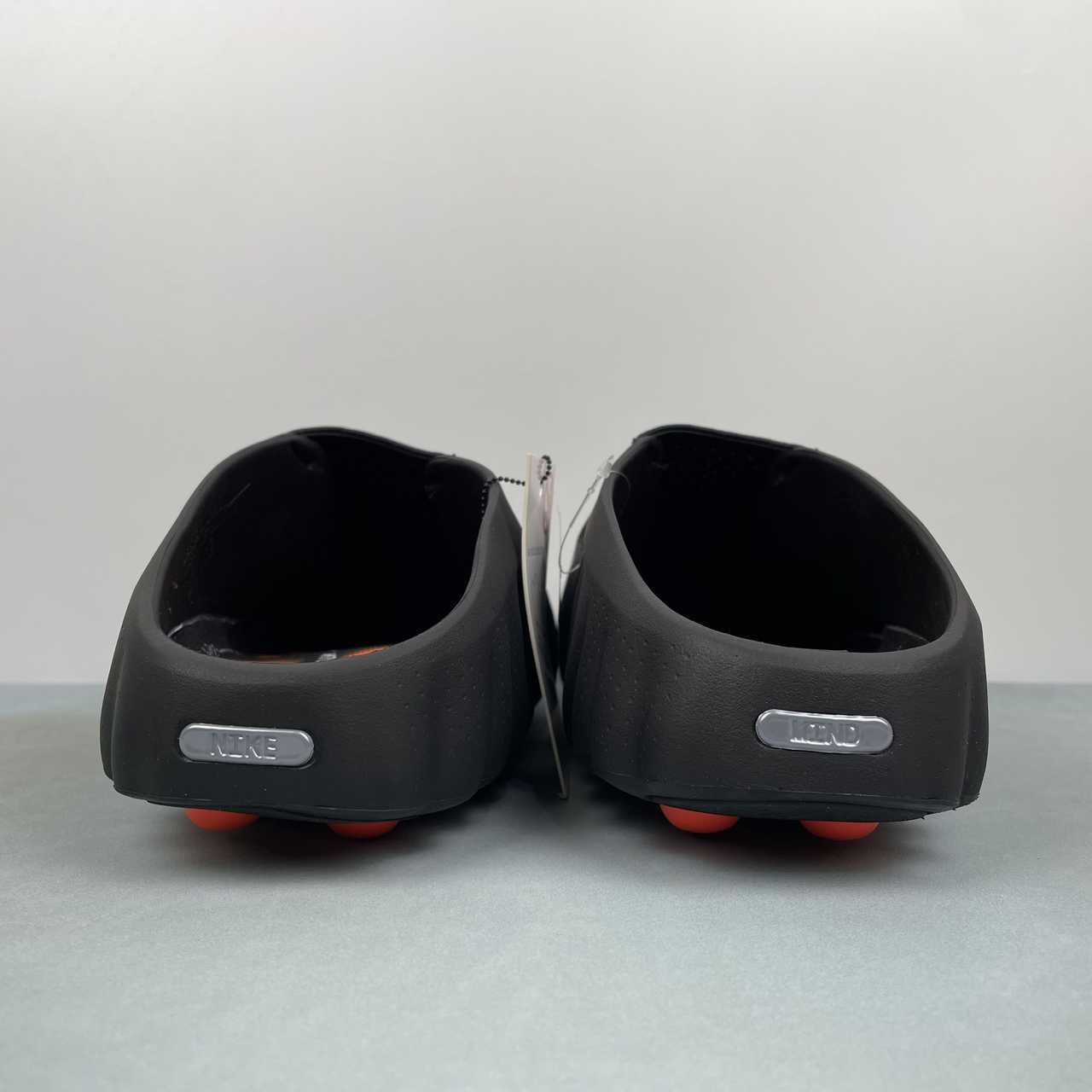 Nike Mind 001 LT Black. Scarpe recovery e relax