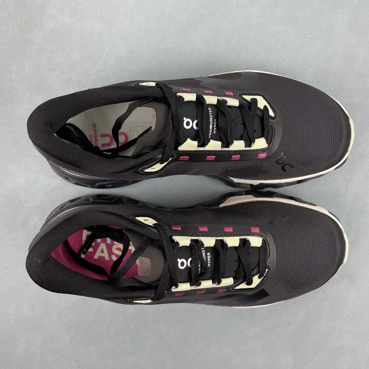 On Cloud Running Cloudmonster Hyper Iron & Black