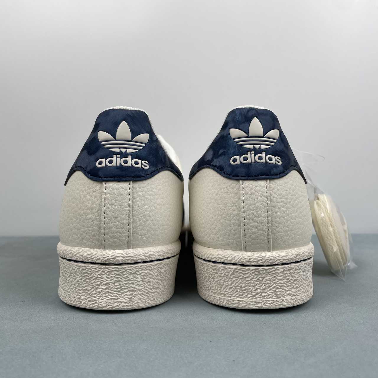 Off-White x Adidas Originals Superstar