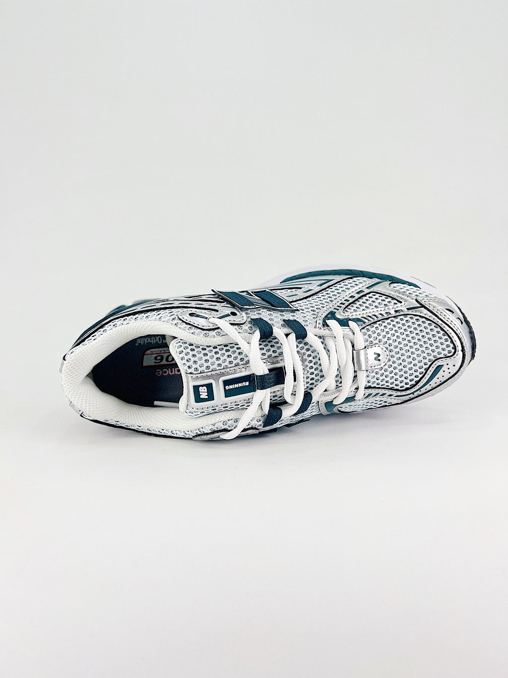 New Balance NB M1906R Silver Metallic Deep Ocean