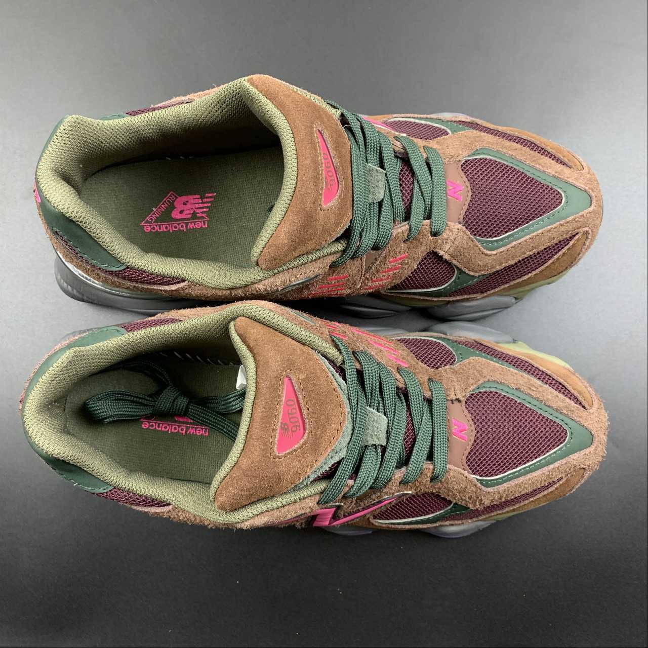 New Balance NB 9060 Burgundy Pink