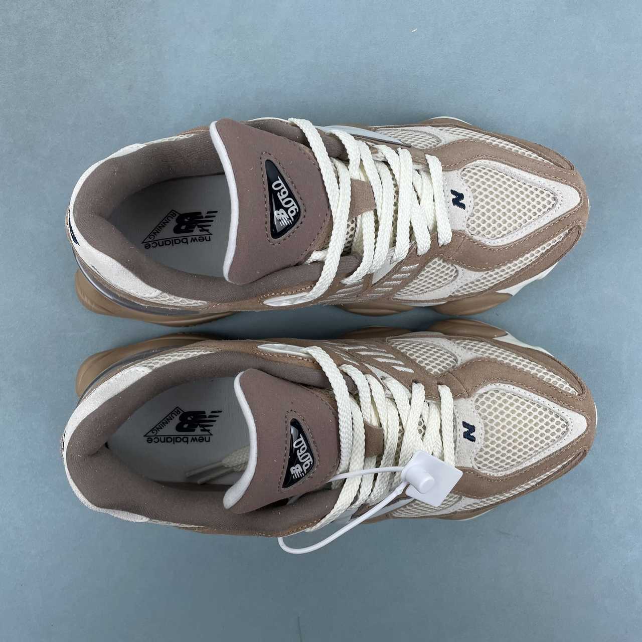 New Balance NB 9060 Earth Shadow Flat Taupe Bisque