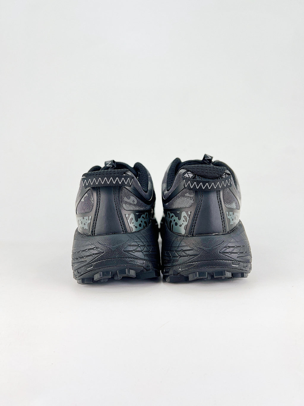 HOKA ONE ONE MAFATE THREE2 BLACK