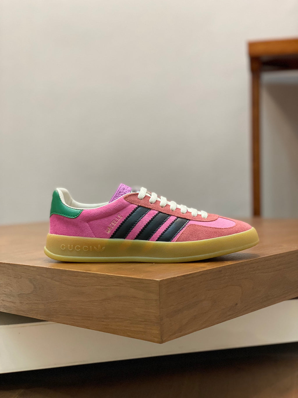 Adidas Gazelle x Gucci Pink - VIBES MILANO