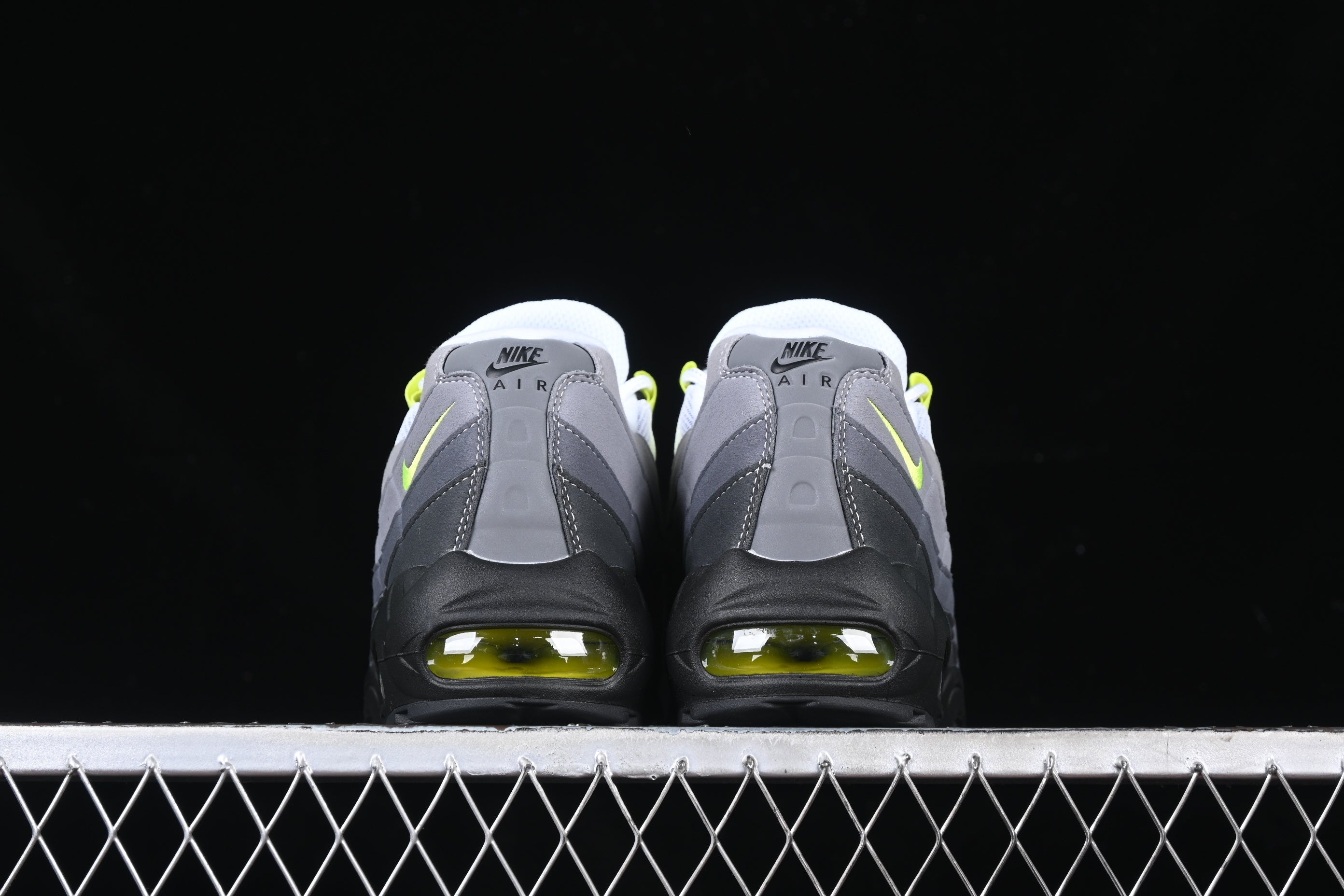 Nike Air Max 95 OG black neon yellow