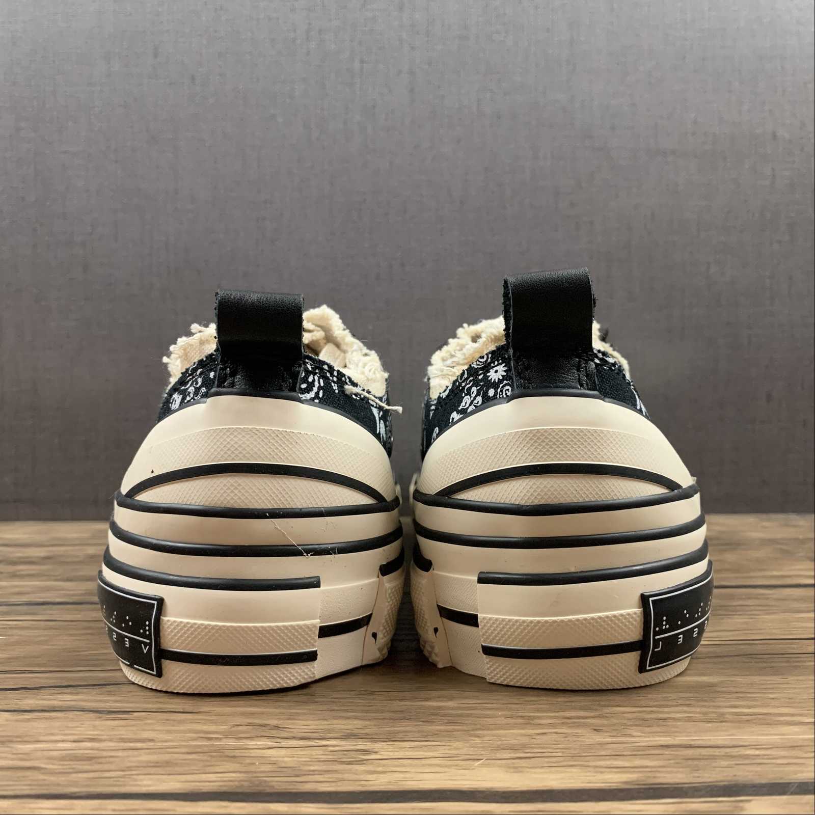 VESSEL G.O.P. Lows nero bianco