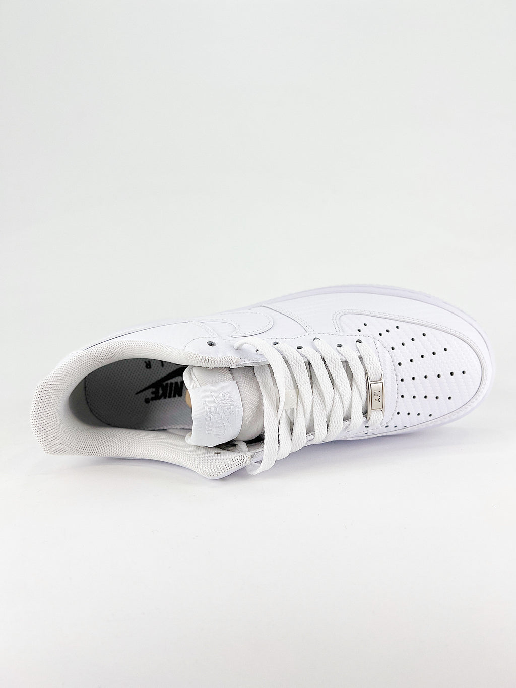Nike Air Force 1 Low White Carbon Fiber (novità 2025)