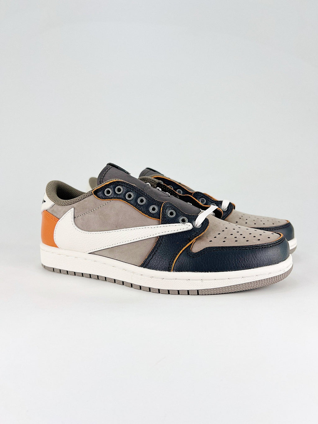 Travis Scott x Fragment x Air Jordan 1 Low OG SP Grey Light Brown - VIBES MILANO