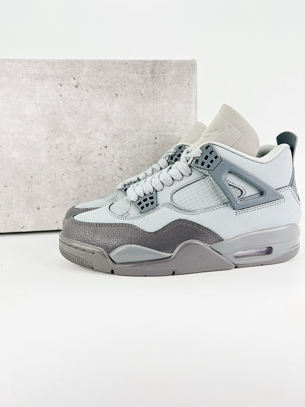 Nike Air Jordan 4 Retro Wet Cement
