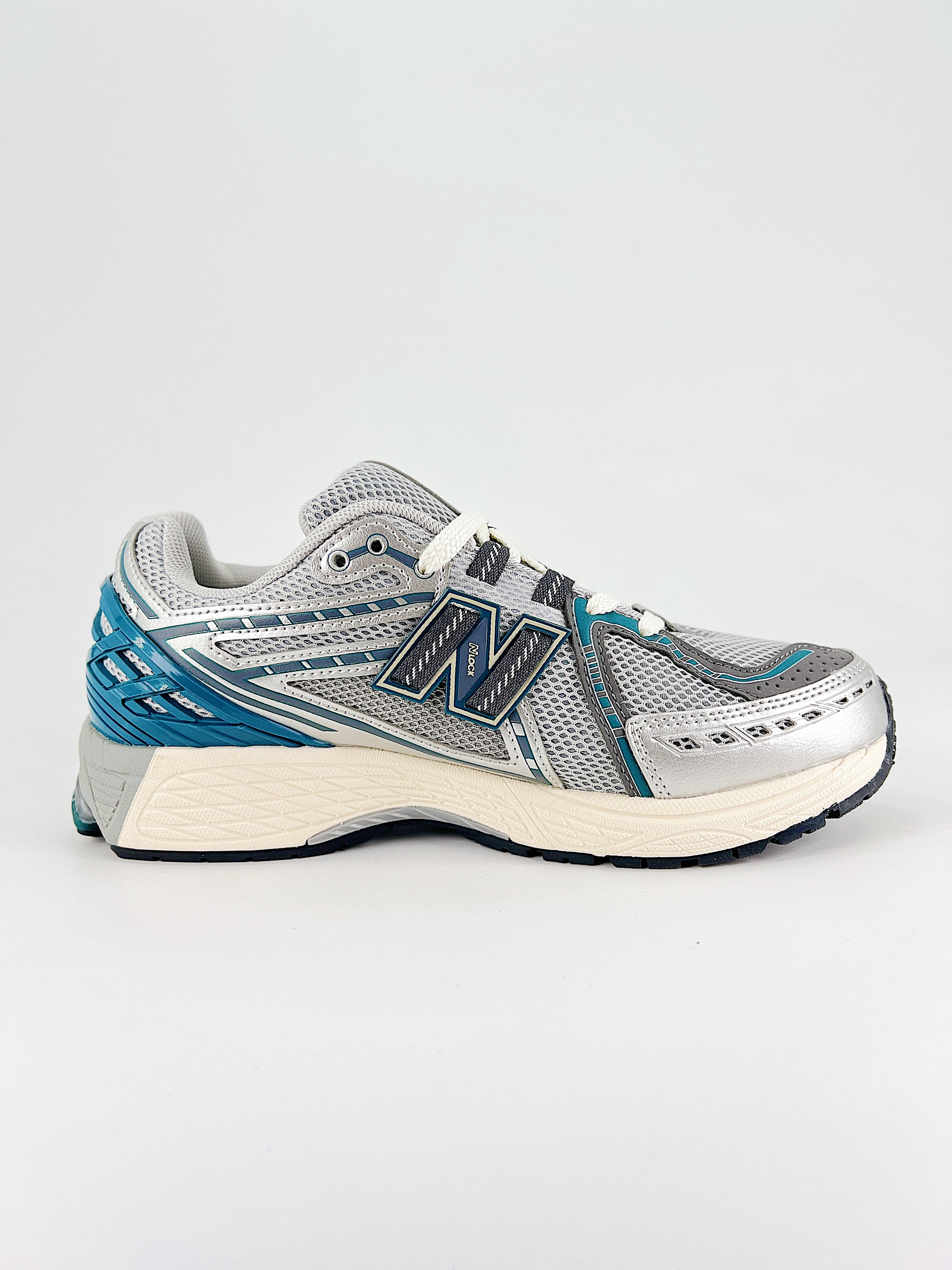 New Balance NB M1906R Silver Blue