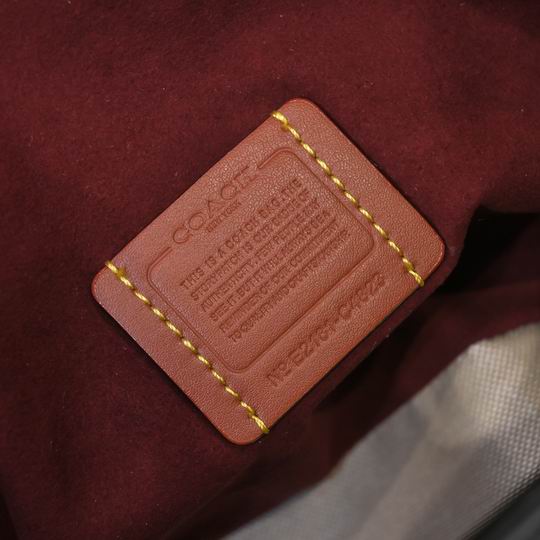 Borsa in pelle Coach nero con tracolla e zip esterna