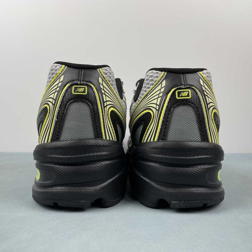 New Balance NB 740 Sea Salt and Firefly