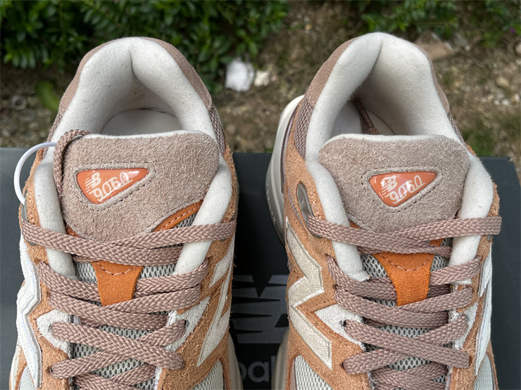 New Balance NB 9060 Flat Taupe Copper