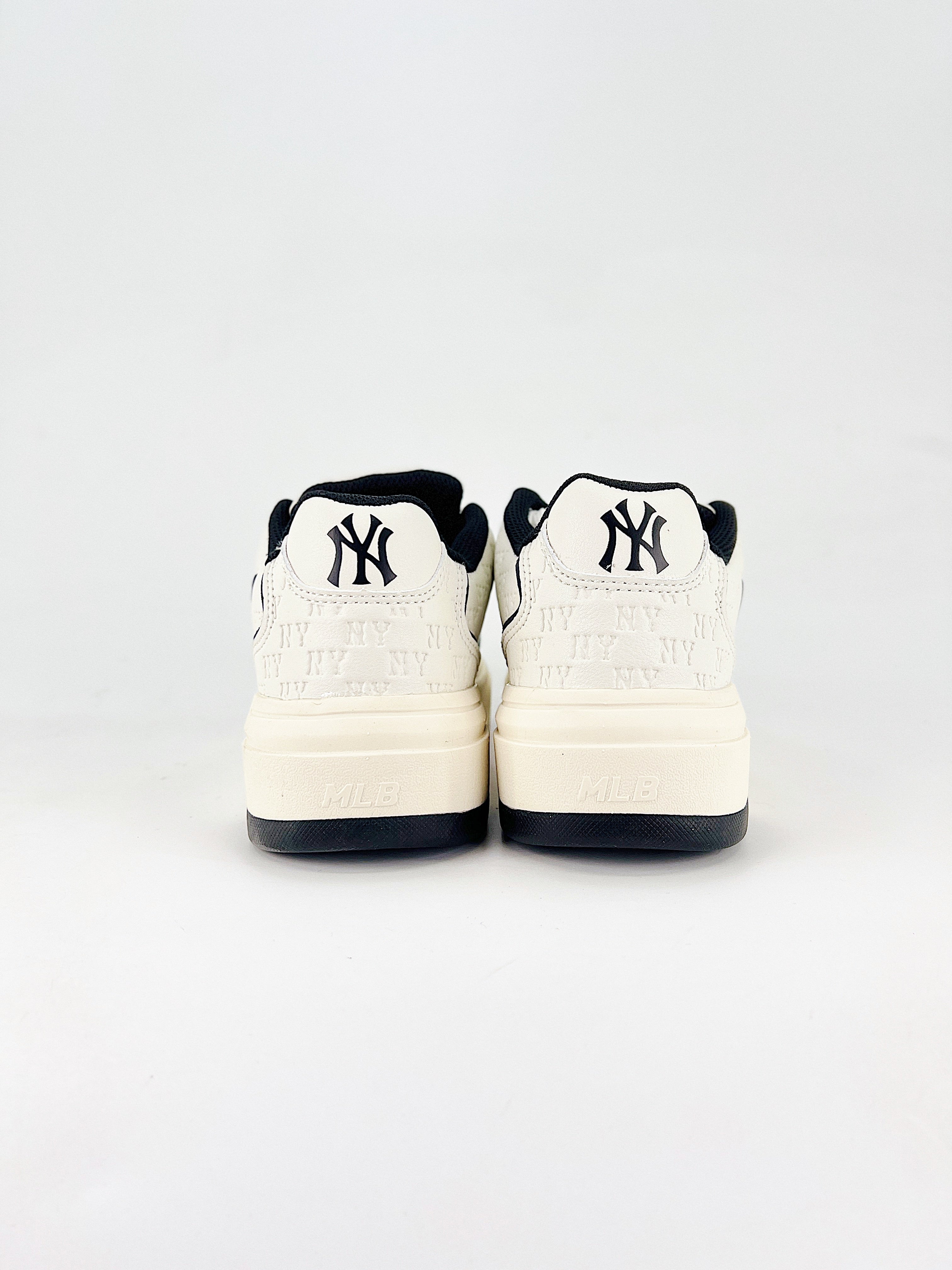MLB CHUNKY LINER JELLY BIANCO