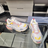 Balenciaga Sneakers Triple S Grey Pink