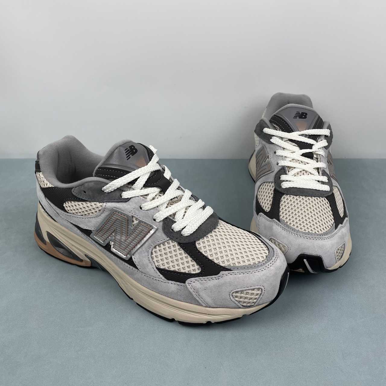 New Balance 2010 Brighton Grey