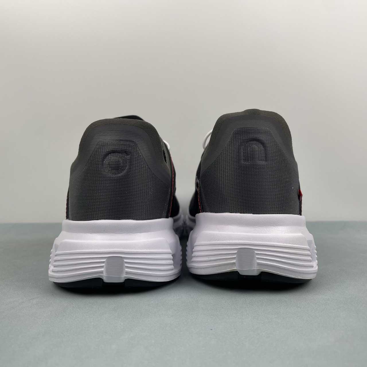 On Cloud Running Cloudtilt White Blue 