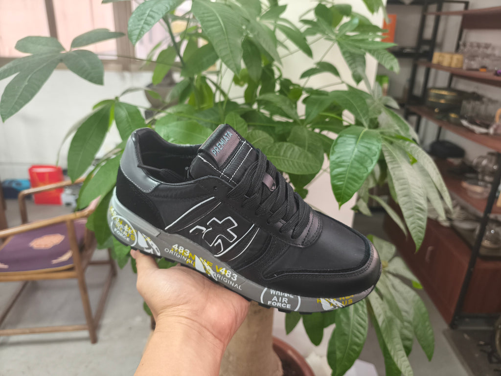 Premiata Lander sneakers in pelle nera