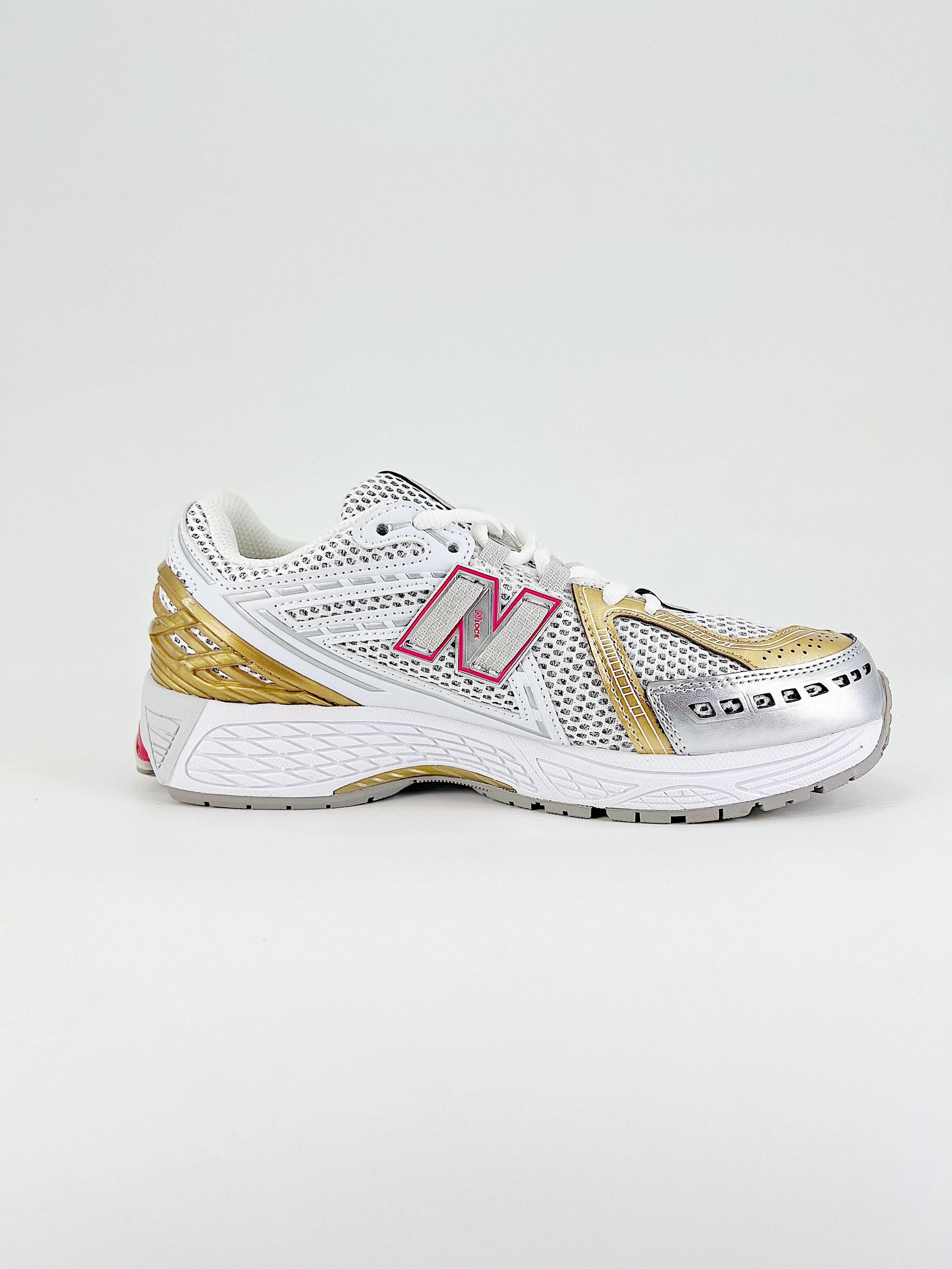 New Balance NB M1906R Silver Dragon Berry Gold Men's