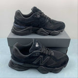 New Balance NB 9060 Triple Black scamosciato