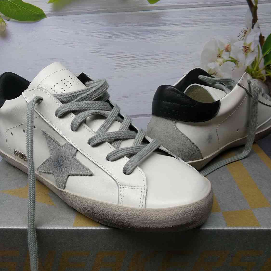 Golden Goose Superstar nappa bianca e inserti neri