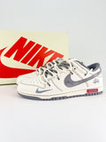 Nike New Dunk SB Supreme bianco grigio