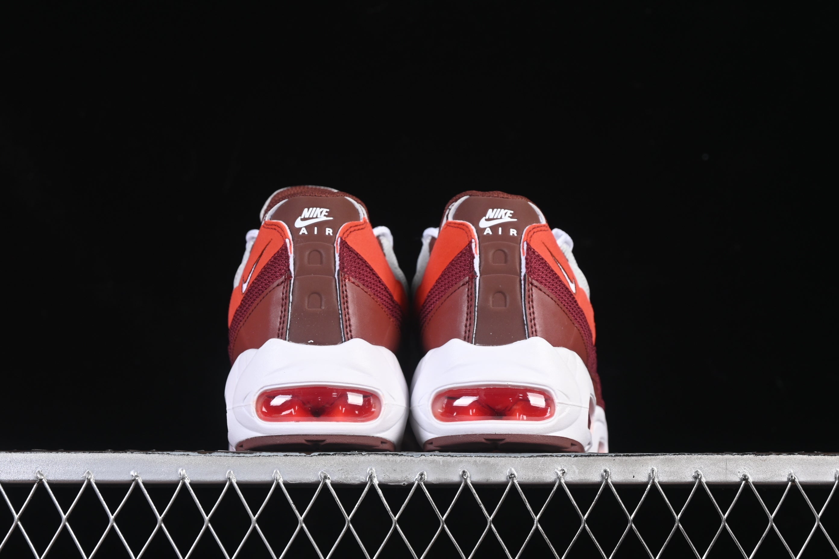 Nike Air Max 95 Recraft photon dust picante red