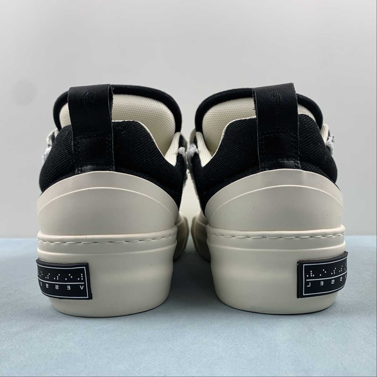 Vessel Classic Nougat Puffy Shoes nero