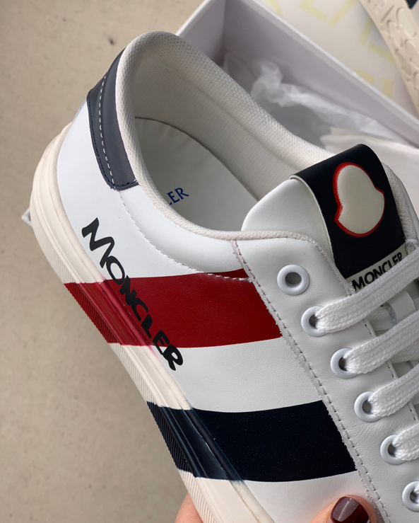 Moncler sneakers bianche unisex